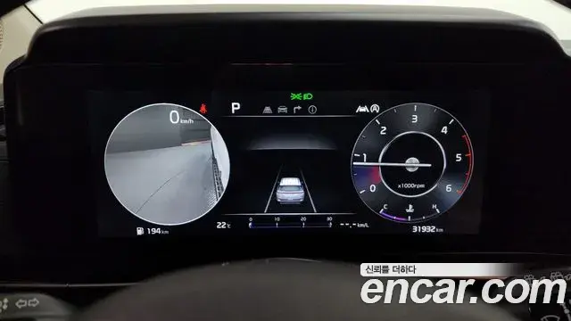 Kia Carnival 2021 — Фото 8/20