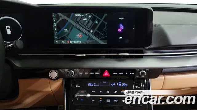 Kia Carnival 2021 — Фото 13/20