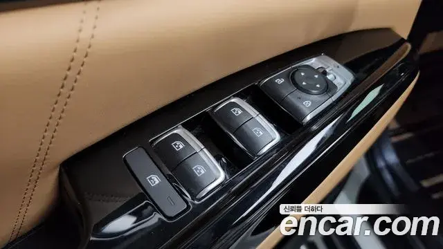 Kia Carnival 2021 — Фото 20/20
