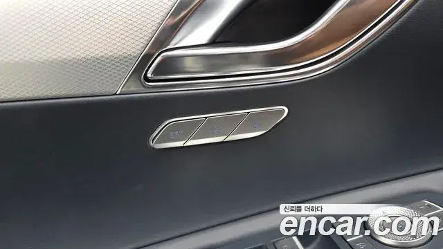 Genesis GV80 2023 — Photo 10/20