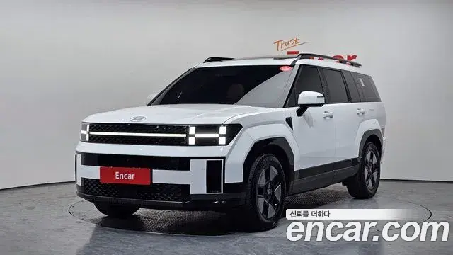 Hyundai Santa Fe 2023 — Фото 1/20