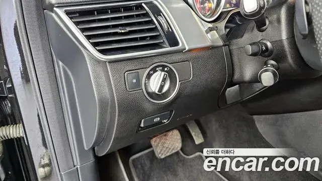 Mercedes-Benz GLE-Class 2018 — ფოტო 4/20