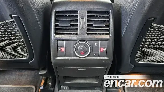 Mercedes-Benz GLE-Class 2018 — ფოტო 18/20