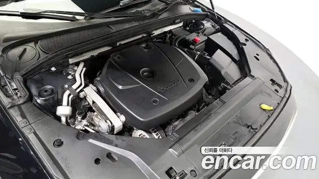 Volvo S90 2019 — ფოტო 13/20