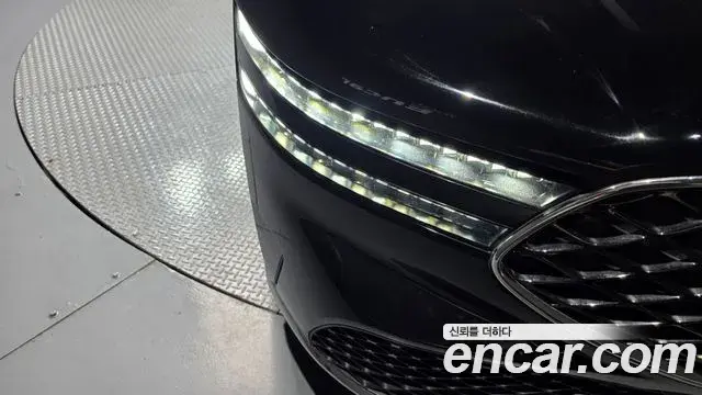 Genesis G90 2022 — Şəkil 12/39