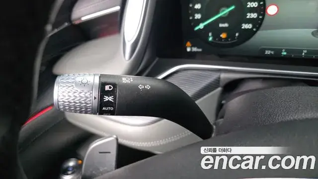 Genesis G90 2022 — Şəkil 39/39