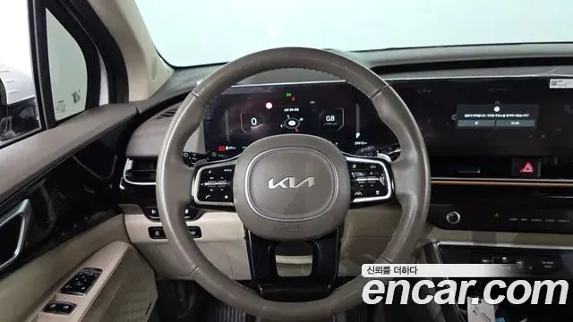 Kia Carnival 2024 — ფოტო 7/39