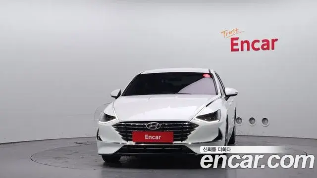Hyundai Sonata 2020 — Фото 3/20