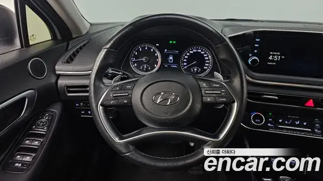 Hyundai Sonata 2020 — Фото 13/20