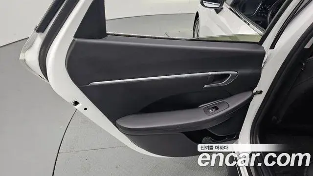 Hyundai Sonata Hybrid 2020 — Şəkil 6/30