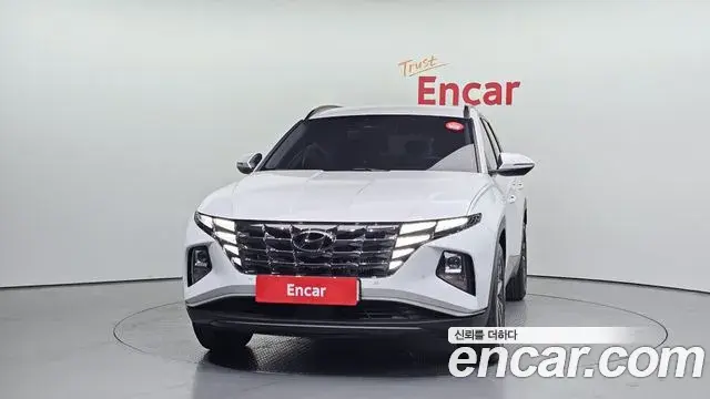 Hyundai The New Tucson 2021 — Фото 3/20