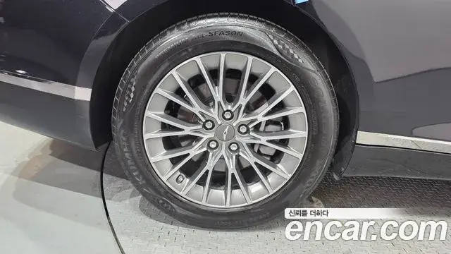 Genesis G80 2021 — Photo 2/30