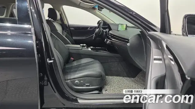 Genesis G80 2021 — Photo 15/30