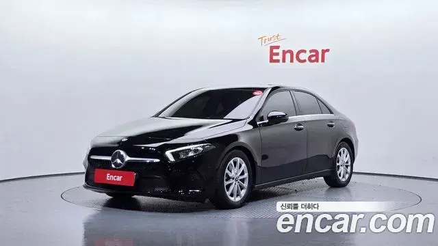 Mercedes-Benz A-Class 2020 — ფოტო 21/30