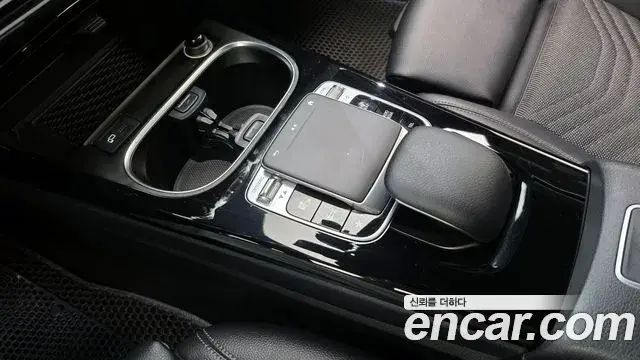 Mercedes-Benz A-Class 2020 — ფოტო 14/30