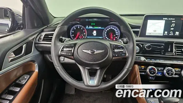 Genesis G70 2019 — Photo 2/35