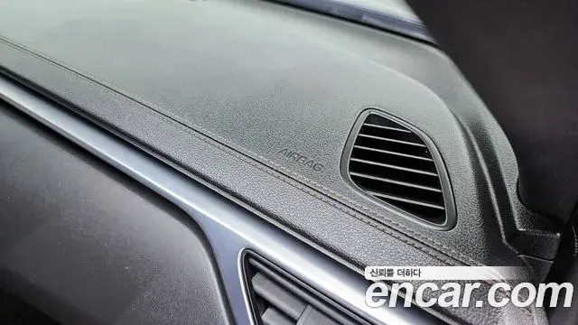 Genesis G70 2019 — Photo 32/35