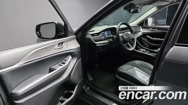 Jeep Grand Cherokee 2023 — Photo 2/32
