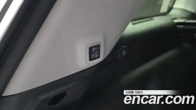 Jeep Grand Cherokee 2023 — Photo 10/32