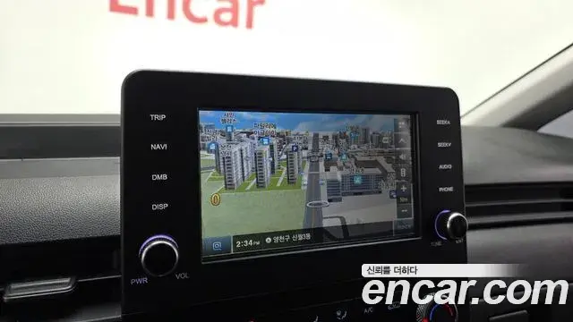 Hyundai Staria 2022 — Фото 18/20