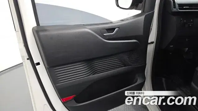 Hyundai Staria 2022 — Şəkil 9/30