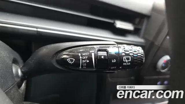 Hyundai Staria 2022 — Şəkil 27/30