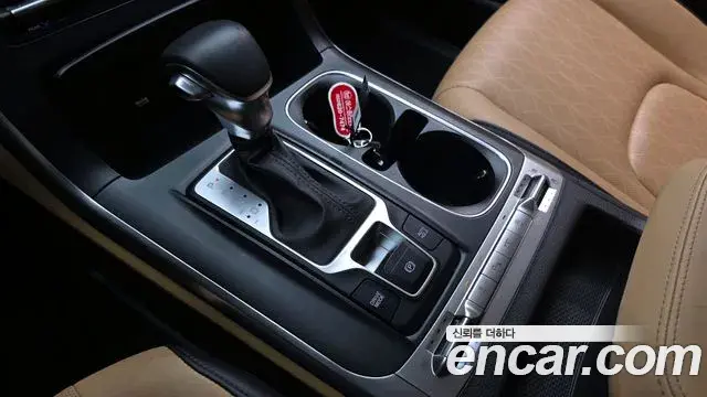 Kia Carnival 2022 — Photo 9/20