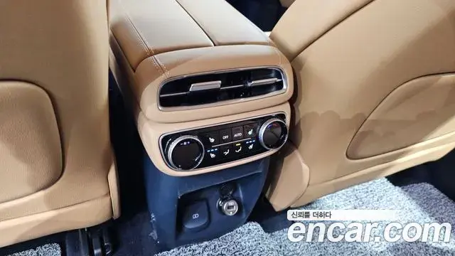 Genesis GV80 2022 — Şəkil 17/38