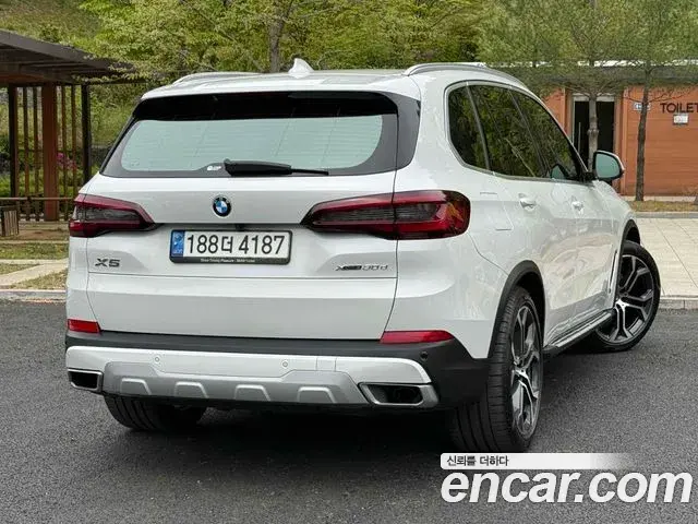 BMW X5 2022 — Photo 6/20