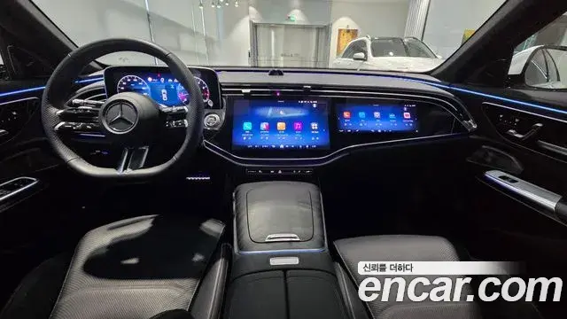 Mercedes-Benz E-Class 2025 — Фото 6/17