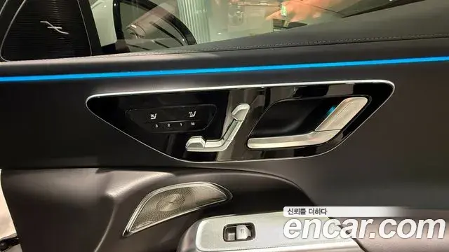Mercedes-Benz E-Class 2025 — Фото 9/17
