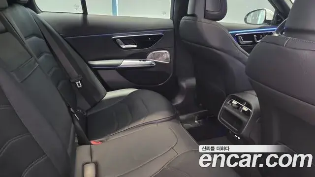 Mercedes-Benz E-Class 2025 — Фото 11/17