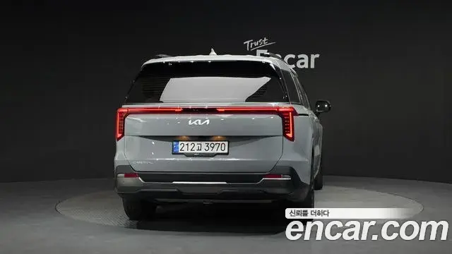 Kia Carnival 2025 — Фото 4/20