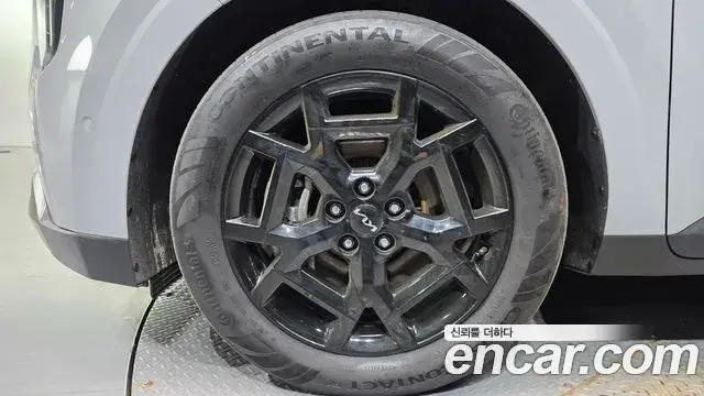 Kia Carnival 2025 — Фото 5/20