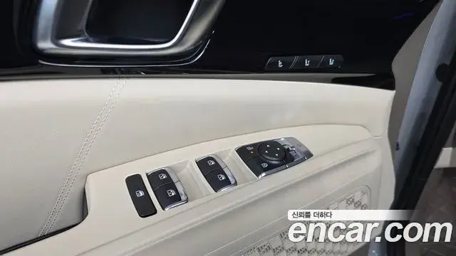 Kia Carnival 2025 — Фото 12/20