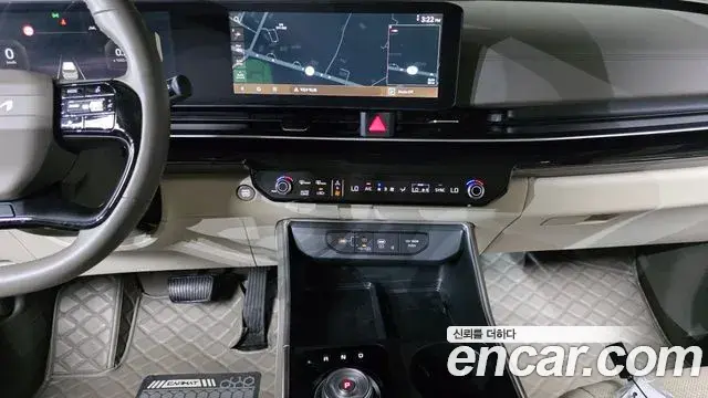 Kia Carnival 2025 — Фото 15/20