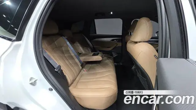 Renault Samsung Grand Koleos 2025 — Photo 13/20