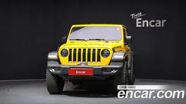 Jeep Wrangler 2020 — ფოტო 8/30