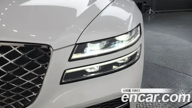 Genesis G80 2022 — ფოტო 20/37