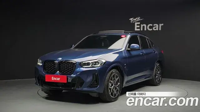 BMW X4 2022 — ფოტო 4/20
