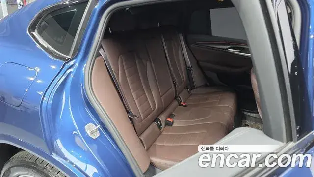 BMW X4 2022 — ფოტო 2/20