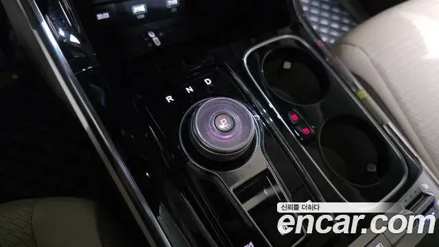 Kia Carnival 2021 — Şəkil 7/20