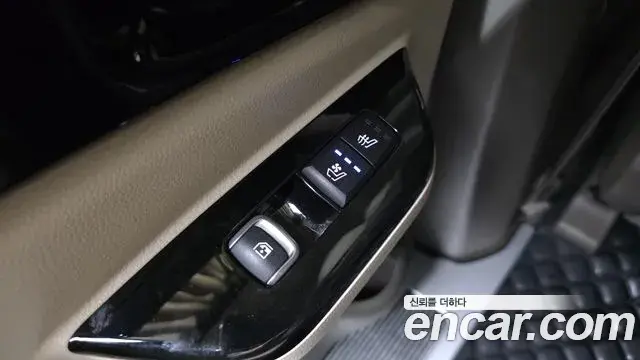 Kia Carnival 2021 — Şəkil 1/20