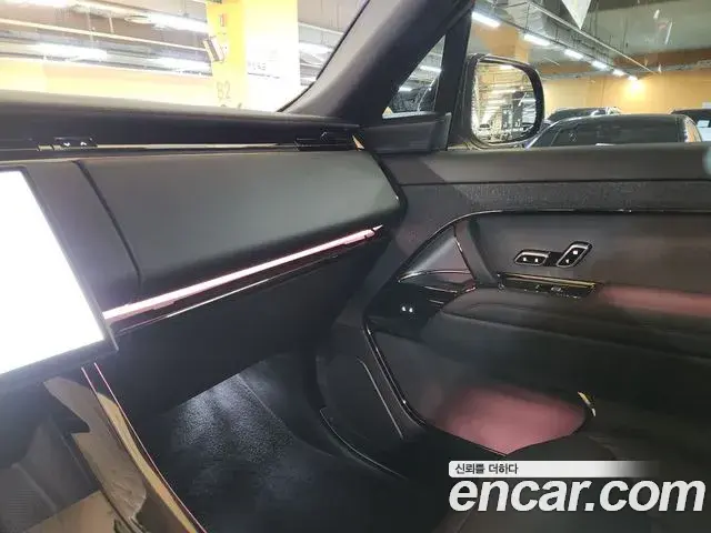 Land Rover Range Rover Sport 2025 — Photo 17/20