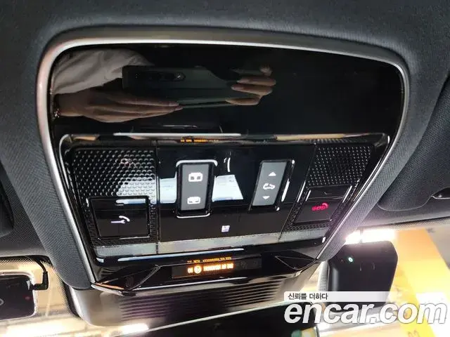 Land Rover Range Rover Sport 2025 — Photo 19/20