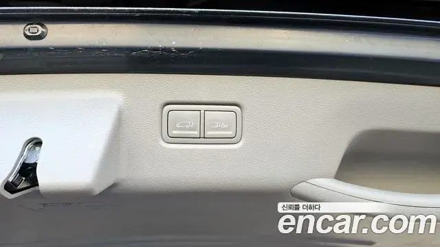 Hyundai Staria 2021 — Фото 20/20