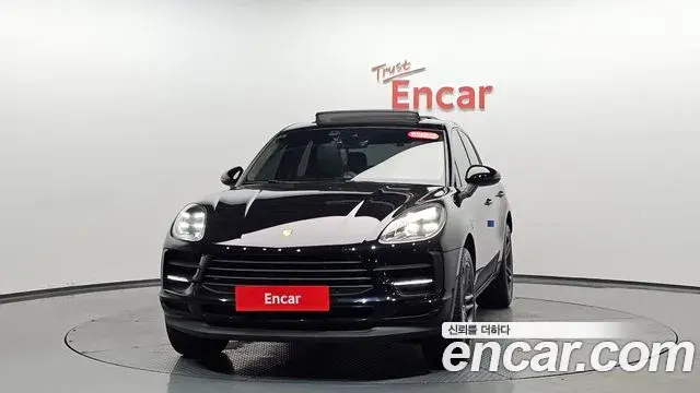 Porsche Macan 2019 — Şəkil 27/32