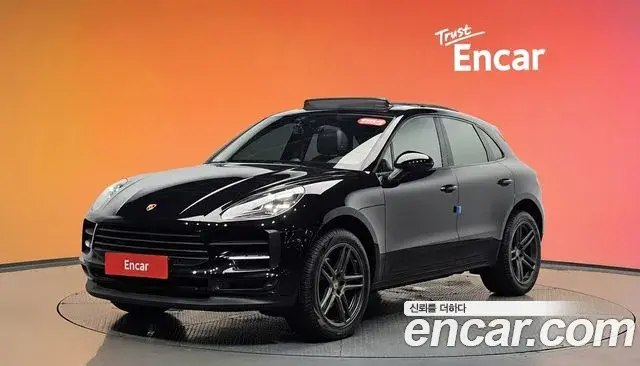 Porsche Macan 2019 — Şəkil 26/32