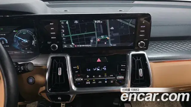 Kia Sorento 2020 — Photo 17/20