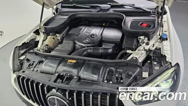 Mercedes-Benz GLE-Class 2020 — Photo 10/20